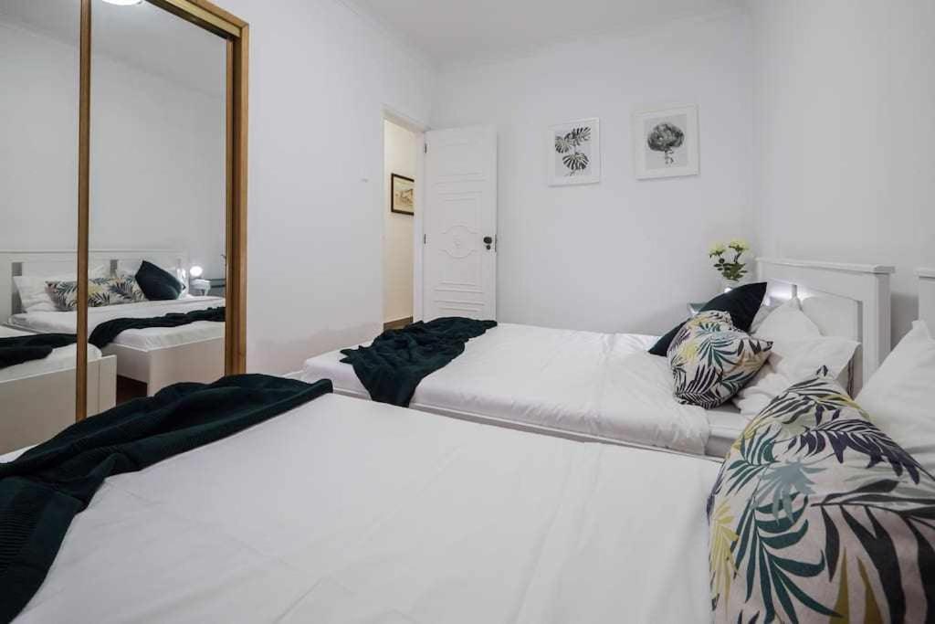 Apart Lisboa Confortavel 2 Quartos Com Terraco Odivelas  Ngoại thất bức ảnh